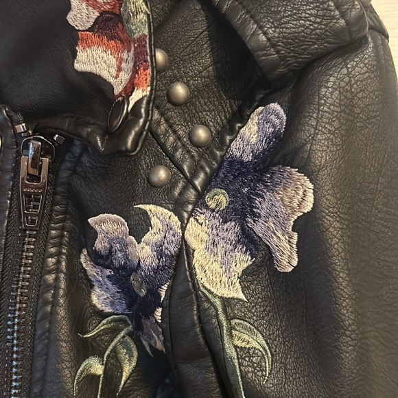 Black Leather Jacket - Picture 5 of 10